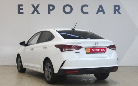 Hyundai Solaris II рестайлинг, 2021 год, 1 790 000 рублей, 3 фотография