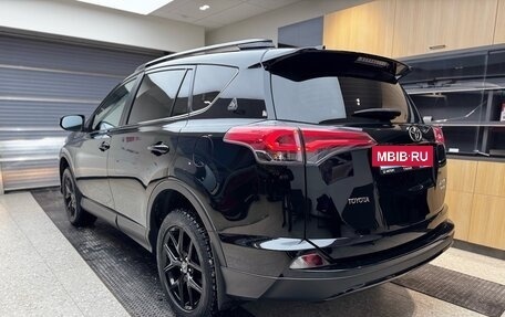 Toyota RAV4, 2019 год, 3 150 000 рублей, 6 фотография