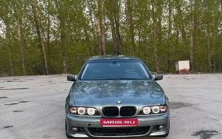 BMW 5 серия, 2002 год, 625 000 рублей, 2 фотография