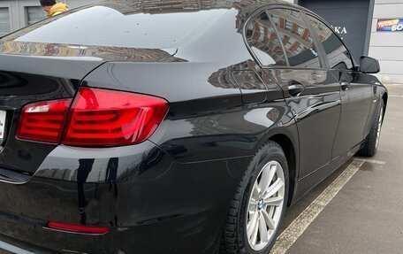 BMW 5 серия, 2012 год, 1 800 000 рублей, 8 фотография