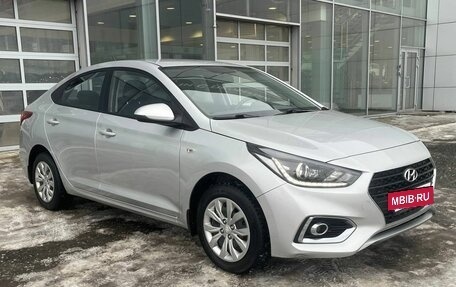 Hyundai Solaris II рестайлинг, 2017 год, 1 230 000 рублей, 3 фотография