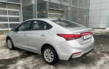 Hyundai Solaris II рестайлинг, 2017 год, 1 230 000 рублей, 4 фотография