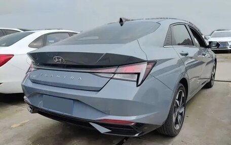 Hyundai Elantra, 2021 год, 2 070 000 рублей, 4 фотография