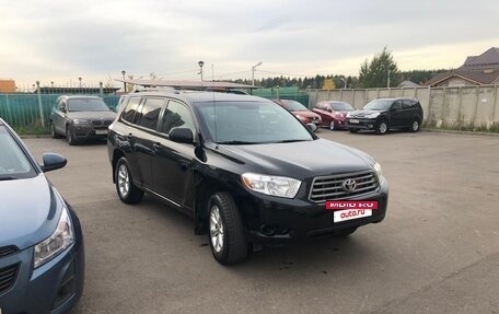 Toyota Highlander III, 2009 год, 1 950 000 рублей, 2 фотография