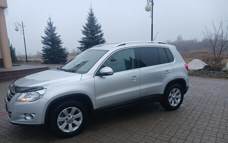 Volkswagen Tiguan I, 2011 год, 1 090 000 рублей, 2 фотография