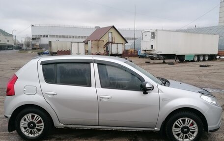 Renault Sandero I, 2014 год, 750 000 рублей, 3 фотография