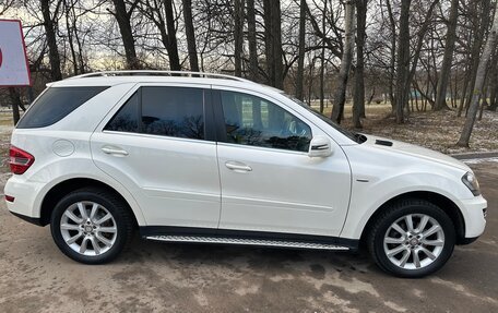 Mercedes-Benz M-Класс, 2011 год, 2 120 000 рублей, 4 фотография