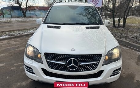 Mercedes-Benz M-Класс, 2011 год, 2 120 000 рублей, 3 фотография