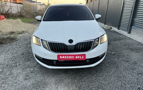 Skoda Octavia, 2019 год, 975 000 рублей, 2 фотография