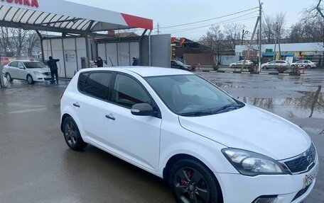 KIA cee'd I рестайлинг, 2012 год, 899 000 рублей, 2 фотография