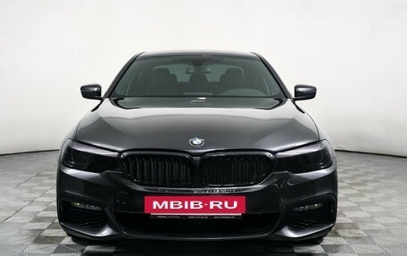 BMW 5 серия, 2019 год, 4 450 000 рублей, 2 фотография