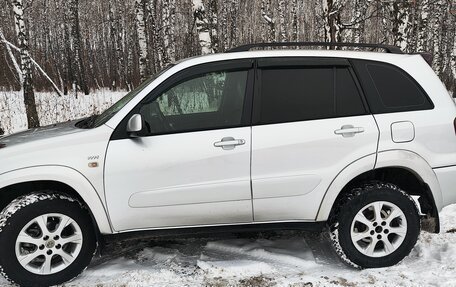 Toyota RAV4, 2003 год, 1 150 000 рублей, 3 фотография