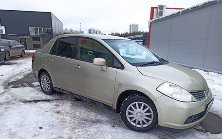 Nissan Tiida, 2004 год, 450 000 рублей, 2 фотография