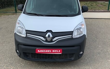 Renault Kangoo II рестайлинг, 2015 год, 1 058 000 рублей, 2 фотография