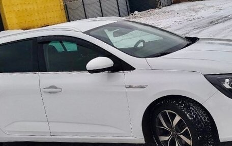 Renault Megane IV, 2018 год, 1 750 000 рублей, 2 фотография