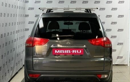 Mitsubishi Pajero Sport II рестайлинг, 2014 год, 1 749 000 рублей, 3 фотография