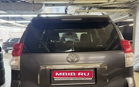 Toyota Land Cruiser Prado 150 рестайлинг 2, 2012 год, 3 100 000 рублей, 2 фотография