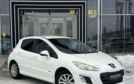 Peugeot 308 II, 2011 год, 590 000 рублей, 3 фотография