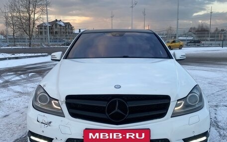 Mercedes-Benz C-Класс, 2012 год, 1 350 000 рублей, 3 фотография