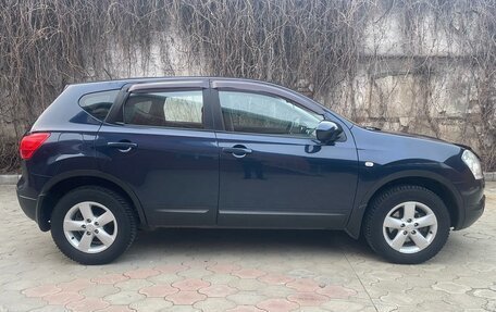 Nissan Qashqai, 2009 год, 920 000 рублей, 2 фотография