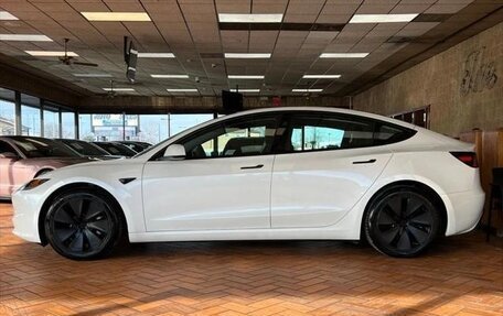 Tesla Model 3 I, 2024 год, 6 411 000 рублей, 3 фотография