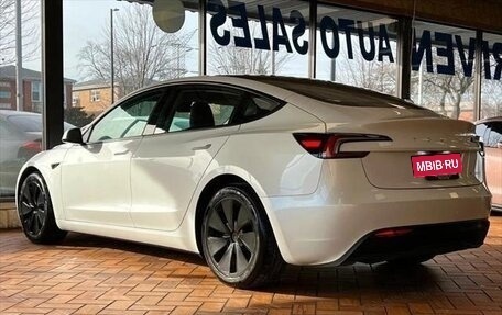 Tesla Model 3 I, 2024 год, 6 411 000 рублей, 4 фотография