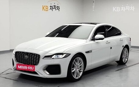 Jaguar XF II, 2021 год, 3 530 000 рублей, 3 фотография