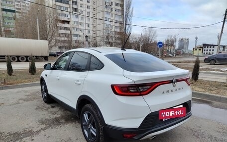 Renault Arkana I, 2022 год, 1 830 000 рублей, 5 фотография