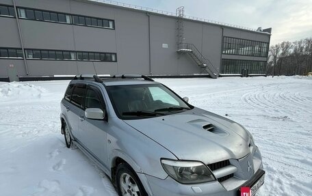 Mitsubishi Outlander III рестайлинг 3, 2005 год, 750 000 рублей, 2 фотография