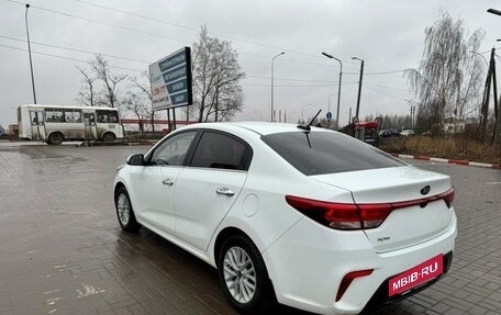 KIA Rio IV, 2018 год, 1 350 000 рублей, 5 фотография