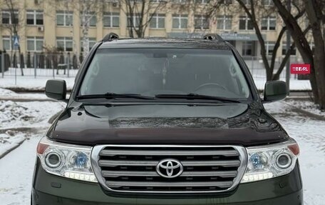 Toyota Land Cruiser 200, 2007 год, 2 950 000 рублей, 2 фотография