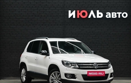 Volkswagen Tiguan I, 2013 год, 1 850 000 рублей, 3 фотография