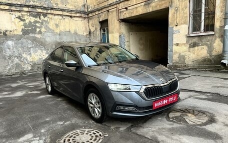 Skoda Octavia IV, 2021 год, 3 700 000 рублей, 3 фотография