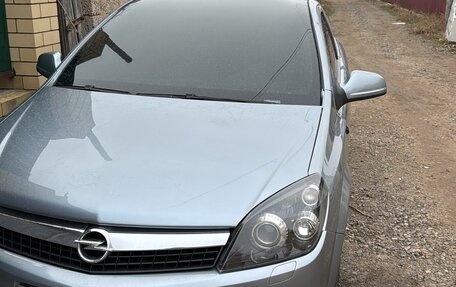 Opel Astra H, 2010 год, 700 000 рублей, 2 фотография