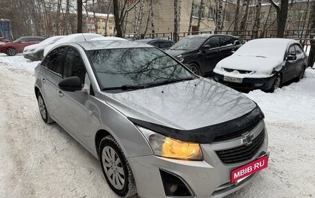 Chevrolet Cruze II, 2012 год, 685 000 рублей, 2 фотография