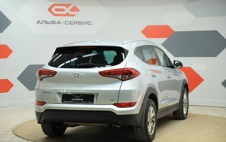 Hyundai Tucson III, 2018 год, 2 010 000 рублей, 5 фотография