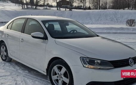 Volkswagen Jetta VI, 2012 год, 890 000 рублей, 4 фотография