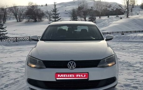 Volkswagen Jetta VI, 2012 год, 890 000 рублей, 2 фотография