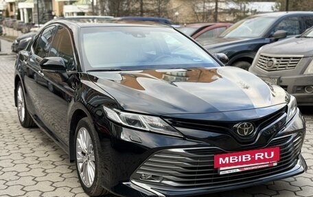 Toyota Camry, 2021 год, 3 300 000 рублей, 4 фотография