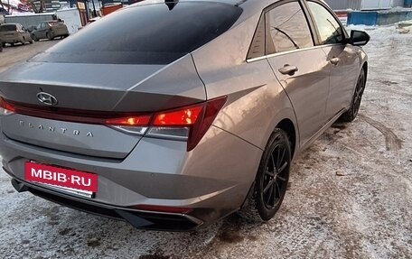 Hyundai Elantra, 2022 год, 2 450 000 рублей, 3 фотография