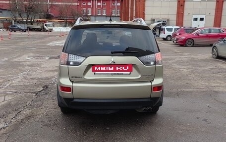 Mitsubishi Outlander III рестайлинг 3, 2007 год, 980 000 рублей, 5 фотография