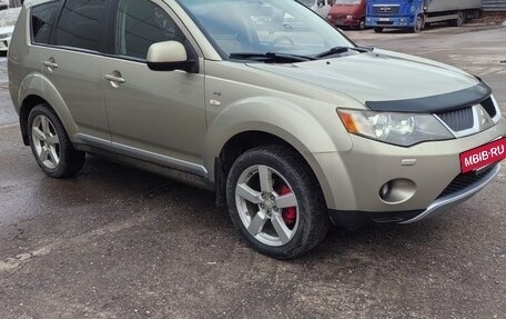 Mitsubishi Outlander III рестайлинг 3, 2007 год, 980 000 рублей, 3 фотография