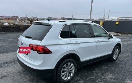 Volkswagen Tiguan II, 2018 год, 2 200 000 рублей, 6 фотография