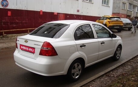 Chevrolet Aveo III, 2011 год, 590 000 рублей, 3 фотография