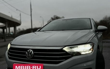 Volkswagen Jetta VII, 2018 год, 1 620 000 рублей, 4 фотография