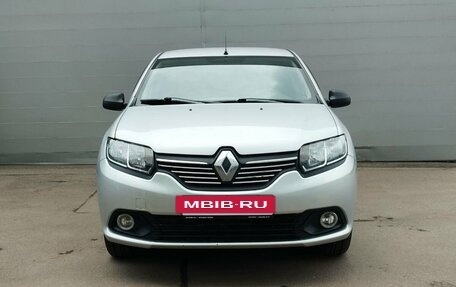 Renault Logan II, 2015 год, 799 800 рублей, 2 фотография