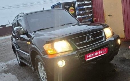 Mitsubishi Pajero III рестайлинг, 2003 год, 1 100 000 рублей, 3 фотография