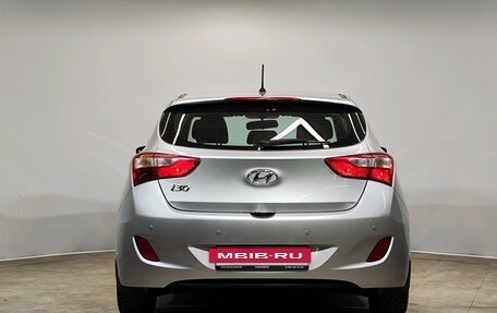 Hyundai i30 II рестайлинг, 2014 год, 834 000 рублей, 5 фотография