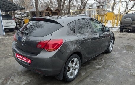 Opel Astra J, 2010 год, 760 000 рублей, 4 фотография