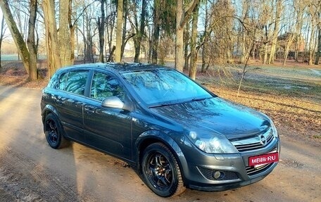 Opel Astra H, 2011 год, 795 000 рублей, 2 фотография